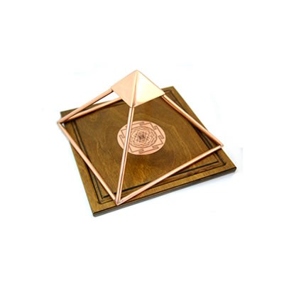 Sri Yantra Copper Pyramid - Medium